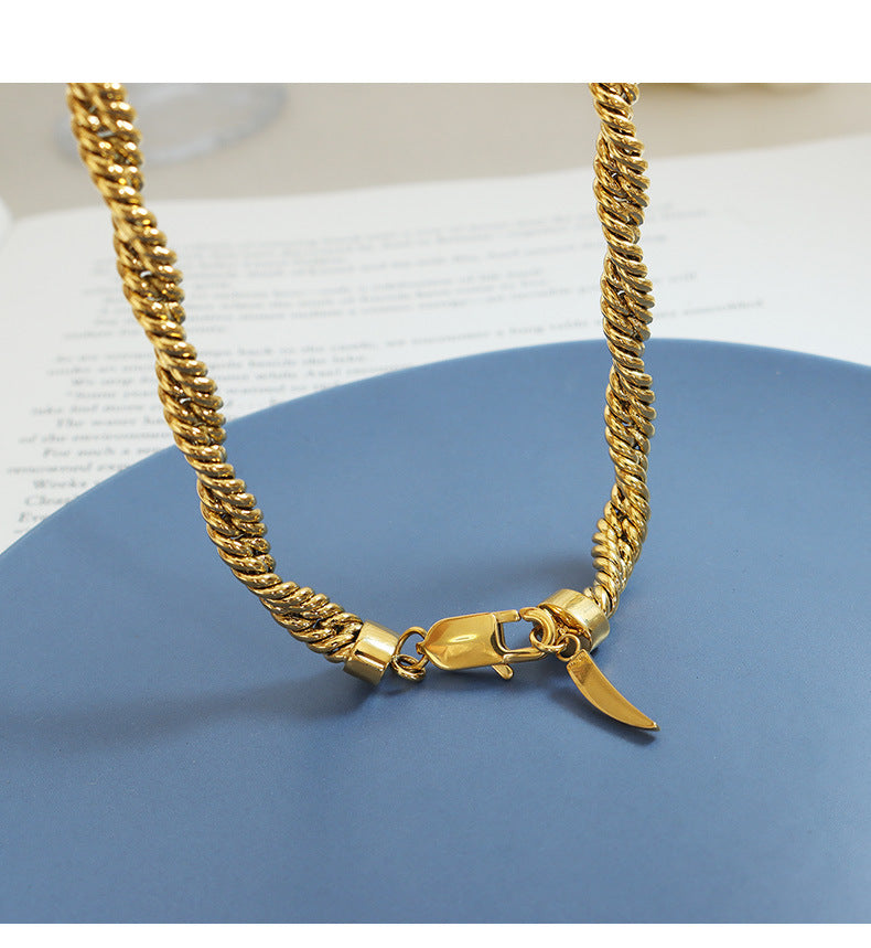 Modische einfache Halskette und Armband im Twist Chain Design