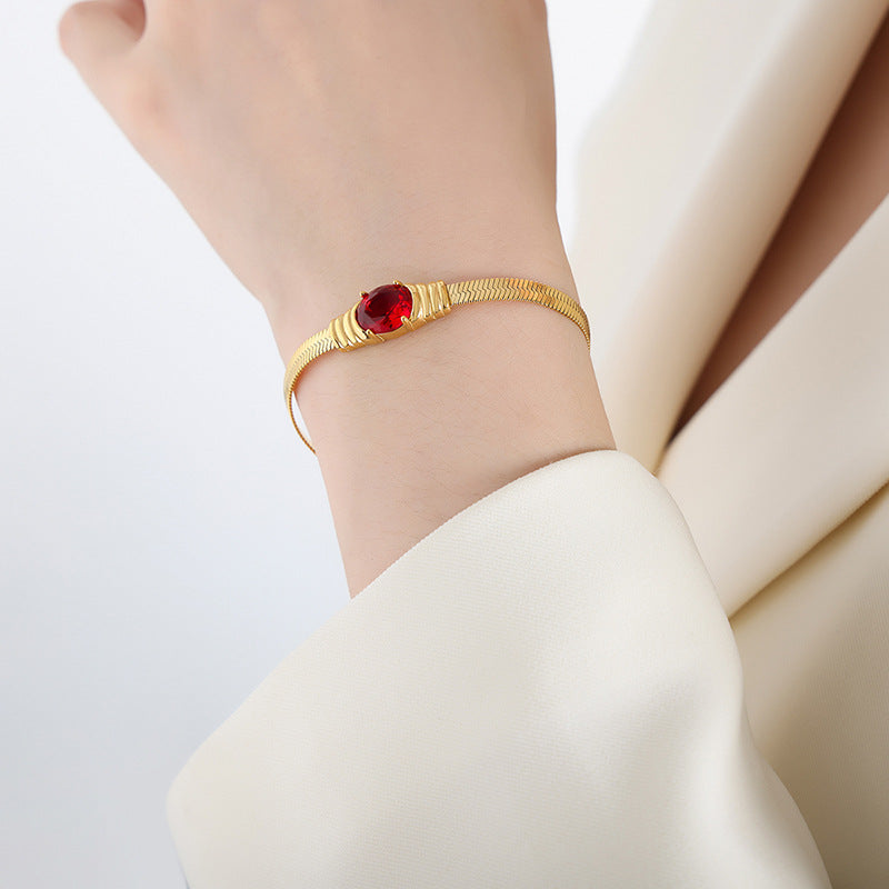Klassisches Armband-Halsketten-Set aus 18-karätigem vergoldetem Edelstahl mit eingelegtem Zirkon-Design im Vintage-Stil