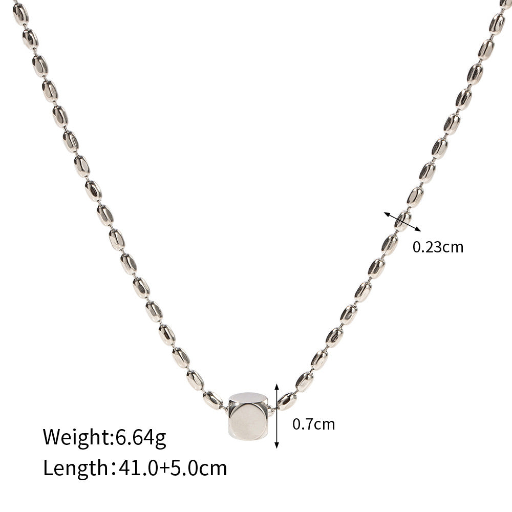 Minimalistische modische Perlenkette aus 18 Karat vergoldetem Edelstahl, mit quadratischem Design, vielseitige Anhänger-Halskette