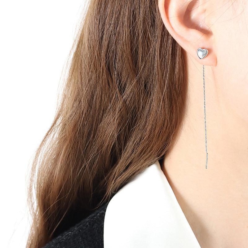 18 Karat vergoldete, exquisite, edle Herzform-Ohrringe mit Quasten-Design