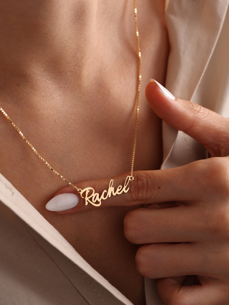 Exquisite und edle, anpassbare, vielseitige Halskette mit Namensdesign