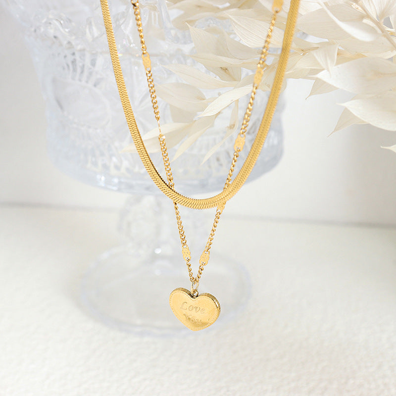 Modische Retro-Liebesherz-Halskette „LOVE YOU“ aus 18 Karat vergoldetem Edelstahl mit Klingenketten-Design
