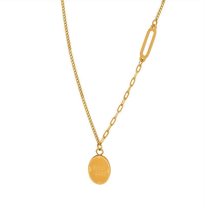 Modisches und schlichtes Medaillon aus 18-K vergoldetem Edelstahl mit Anhänger-Halskette im GOOD LUCK-Design
